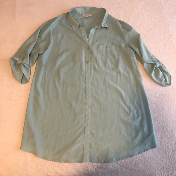 Liz Lange Maternity mint green sheer 3/4sleeve top - Picture 5 of 7